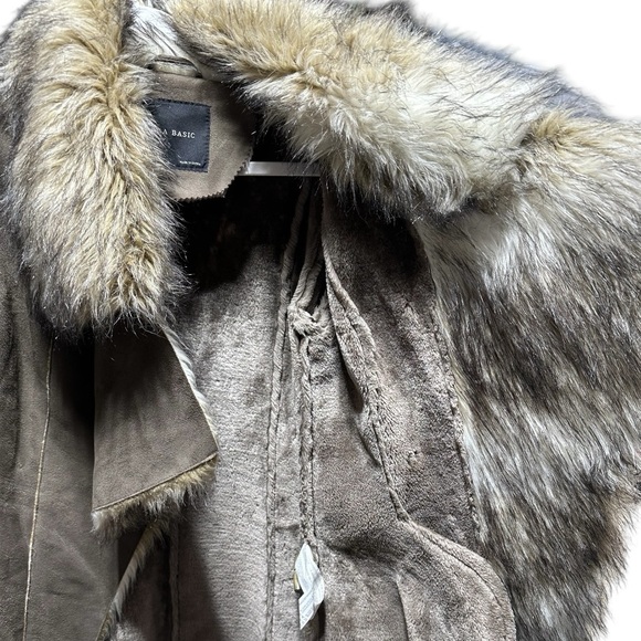 Zara Brown Toggle Coat - Picture 5 of 13